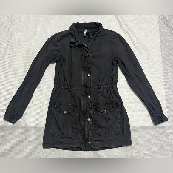 Fabletics Jackets & Blazers - Fabletics Women's XS Black Lightweight Jacket w Pockets